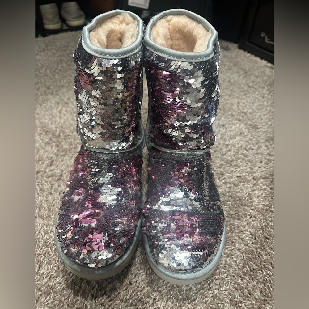 UGG‎ SEQUIN SPARKLE Classic